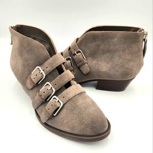 Nine West Kigero Womens 7.5 Buckle Strap Ankle Boot Taupe Suede Leather Shoes